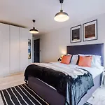 Luxury 2br Prestigious Calls Centre Apartment Leeds (West Yorkshire)