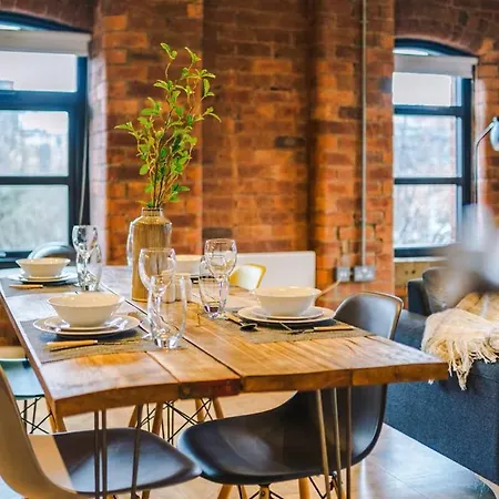 Apartamento Luxury 2br - Bricked Modern - *