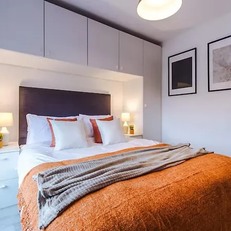 Апартаменти Luxury 2br - Bricked Modern - Лідс