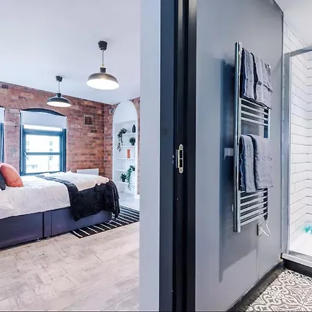 Luxury 2Br Apt - The Calls - Leeds Centre Apartment *