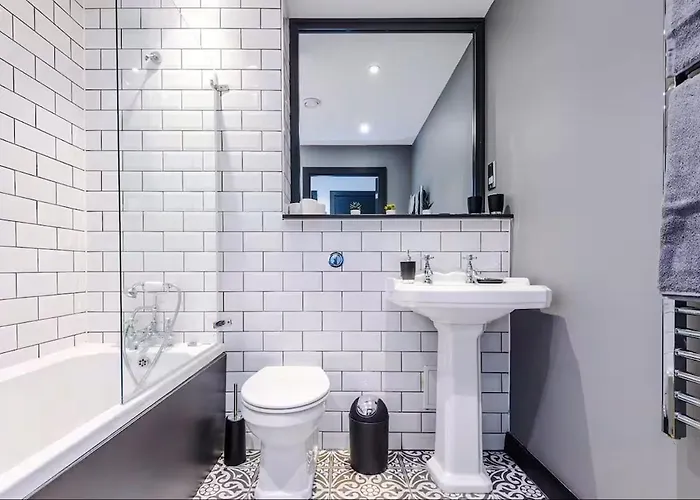 Апартаменти Luxury 2br - Bricked Modern - Лідс